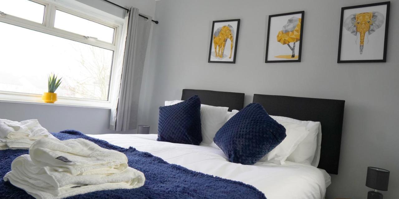Portobello House - Four Bedroom House Perfect For Contractors - Sleeps 6 - Free Parking Wolverhampton Extérieur photo